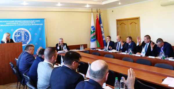 Заглянули в прошлое, чтобы уверенно шагать в будущее