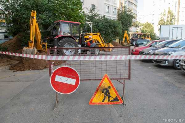 КУДА ЖАЛОВАТЬСЯ НА ПЛОХИЕ ДОРОГИ? В БЕЛАРУСИ ЗАПУСТИЛИ «ГОРЯЧУЮ ЛИНИЮ»