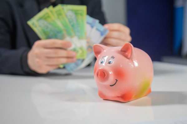 Средняя зарплата в ноябре составила 2331,8 руб.
