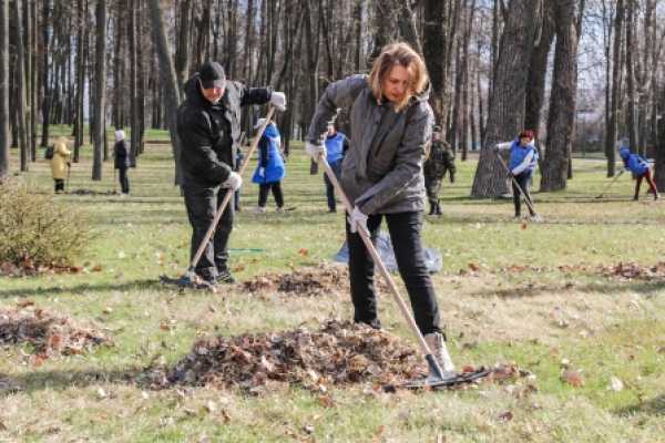 В день республиканского субботника профсоюзы благоустроят более 120 крупных объектов по всей стране
