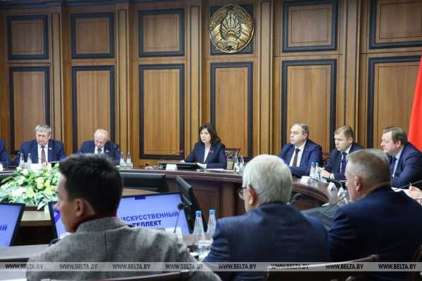 Отдельный закон или альтернатива? Каким будет правовое регулирование технологий ИИ